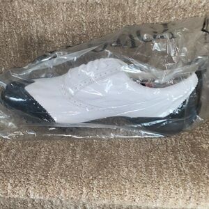 COPY - Woman’s golf shoes